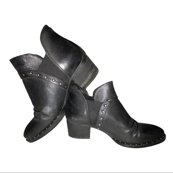 earth osprey bootie
